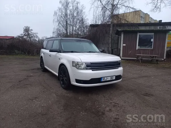 Ford Pardod auto Ford Flex Limited V 6 4x4 sikaak -zvan