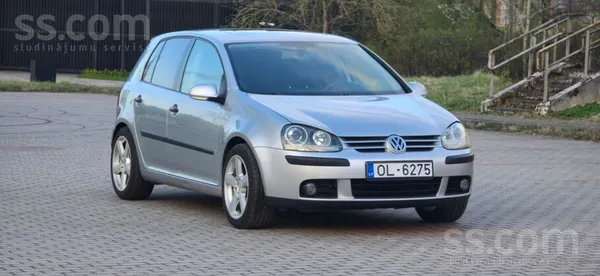 Volkswagen Tiek pārdots VW Golf 5, 2.0 Fsi (110 kW).