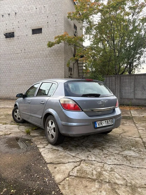 Opel Pārdod opelīti ar svaigu TA
