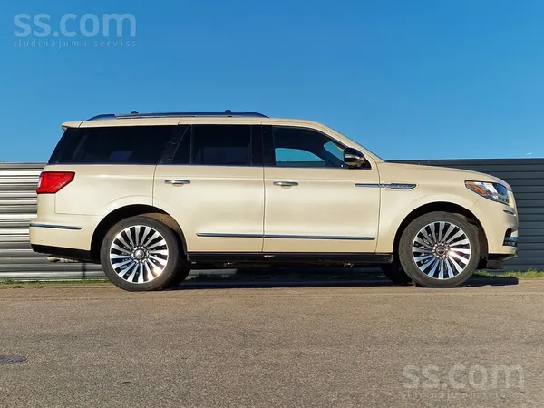 Lincoln 2018 Lincoln Navigator Reserve 4x4 high-output Eco
