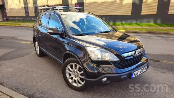 Pārdodu labā tehniskā stāvoklī uzturētu Honda Cr-V Executive 2.2 Cdti, 4x4.