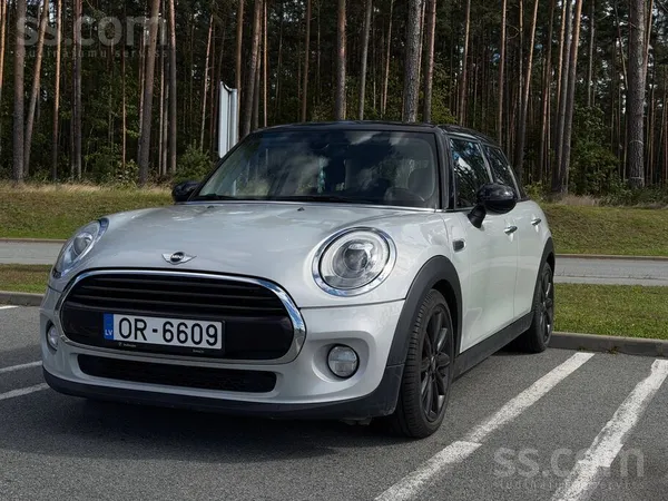 MINI Cooper - 1
