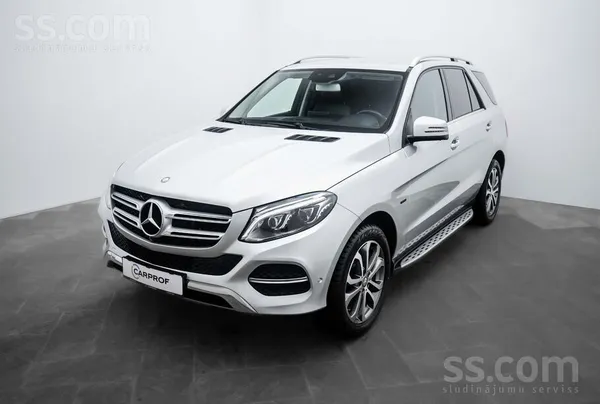 Garantija/ Gle 500e Awd/ 4Matic Fascination/ Plug-in/ Carplay/ 3-zonu Klimat