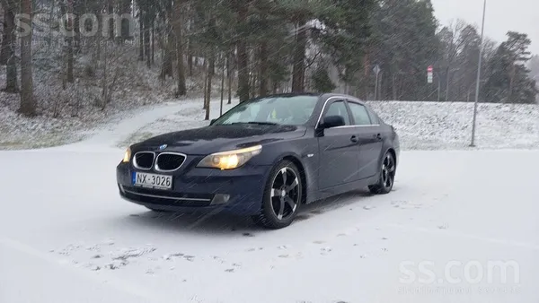 BMW Pardod BMW 520D. 2008.Gada. Mehaniska parnesumkarb