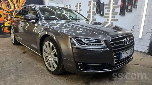 Pārdodu Audi A8 3.0 Tdi Quattro, 190 kW.
Auto pirkts jauns Latvijā, esmu o