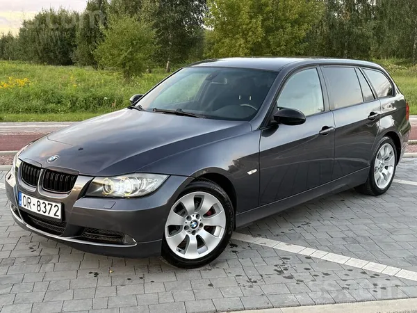 BMW 320 - 1