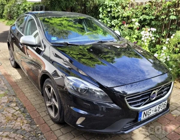 Volvo V40 - 1