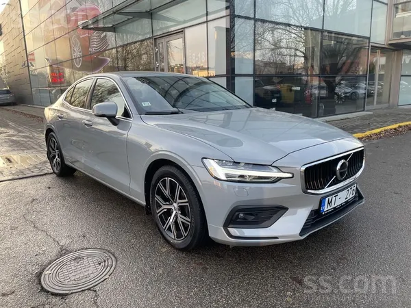 Volvo Volvo S60 B4 (P) 197Zs Core AT Fwd Dct
