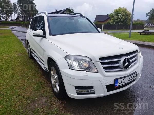 Mercedes Mercedes Benz Glk350.165Kw laba tehniska un vizuāl