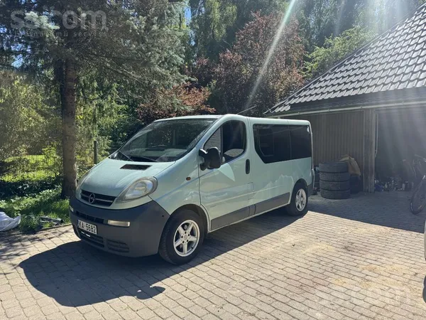 Opel Vivaro 2.0 Benzīns + Gāze 9 Vietas Svaiga TA Daudz Izdarīts. 

 Īsts