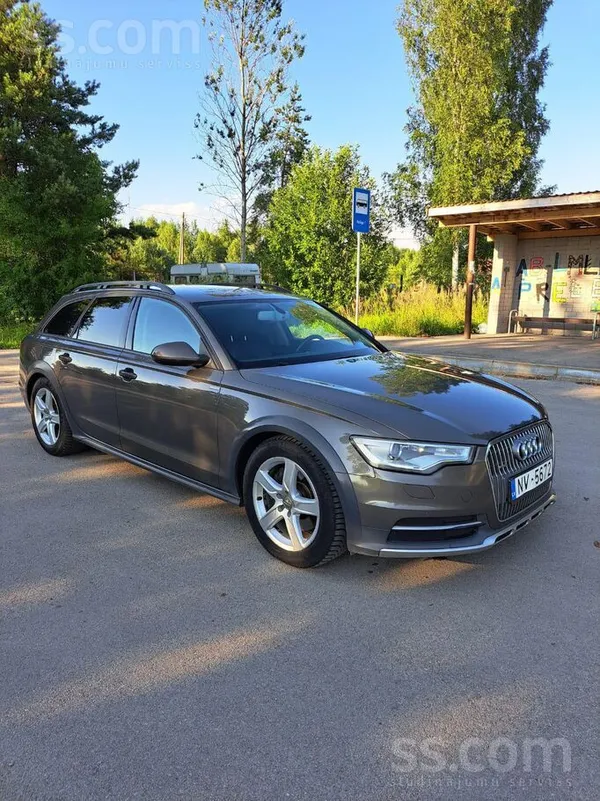 Audi A6 Allroad, 2013. gada. 3.0l dīzelis, quattro pilnpiedziņa. Mašīna ir l