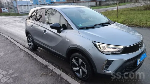 Opel Grossland 2022 года, автомат. Отличная машина небольшого размера для го