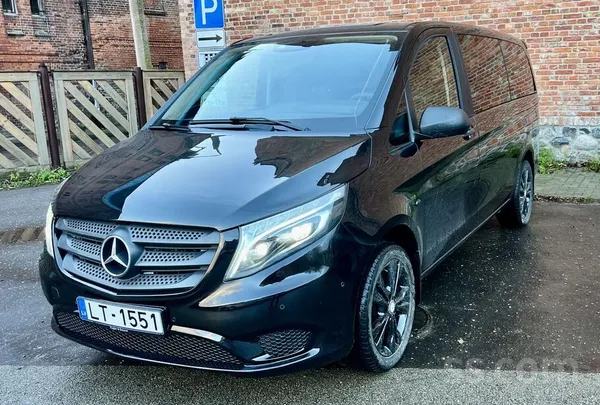 Mercedes Vito 119, 190z/s, 4X4 pilnpiedziņa.
Auto laba tehniskā un vizualā