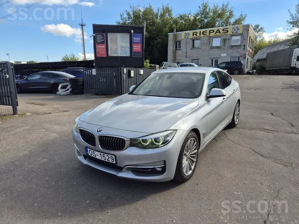 BMW 318 - 1