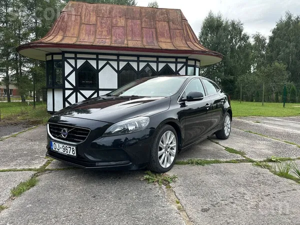Volvo V40 - 1