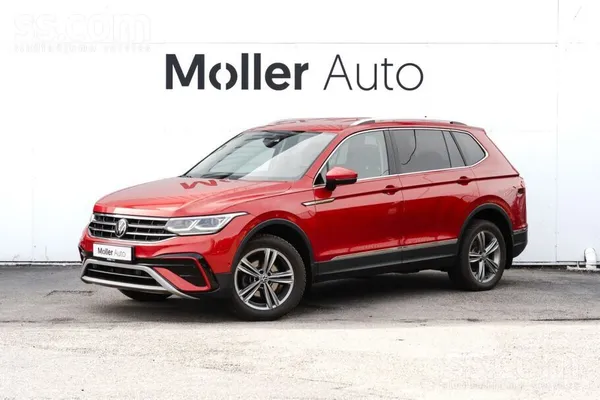 Volkswagen Tiguan - 1
