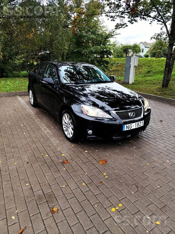 Pārdodu Lexus is 220d
Paties 221.000 nobraukums.
2.2 dīzelis, ļoti ekonom