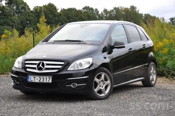 Mercedes Pārdodam Mercedes-Benz B180 ar ekonomisko 2.0 dīze