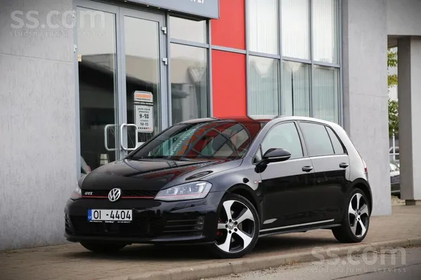 Volkswagen Golf 7 - 1