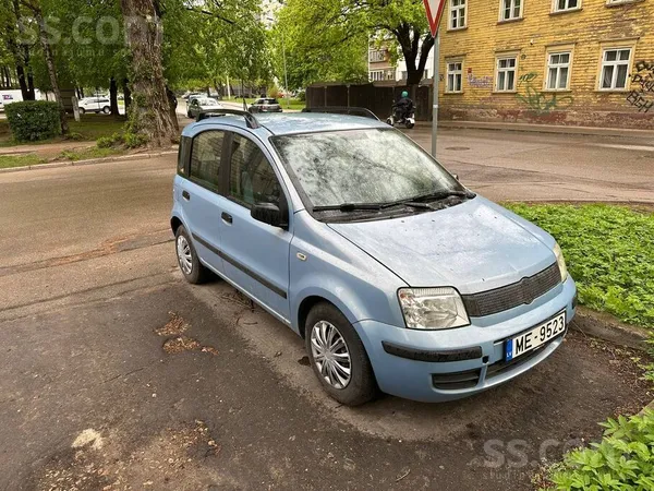 Fiat Pārdodu Fiat Panda 2009. gada ar 1.2 benzīna motor