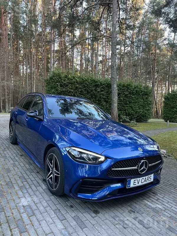 Mercedes Tikko ievests no Zviedrijas. 