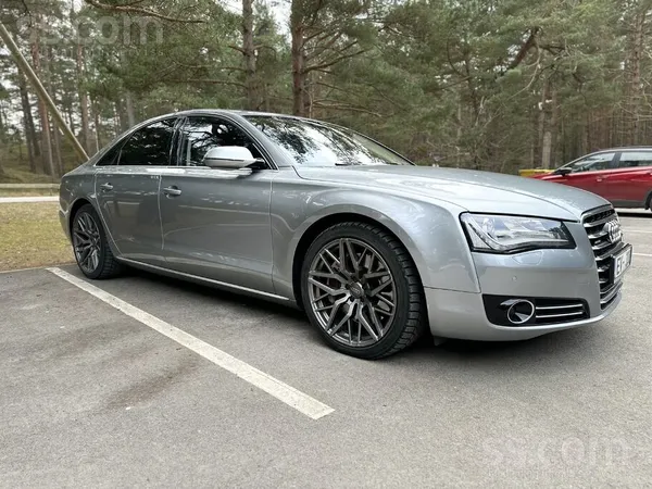 Audi A8