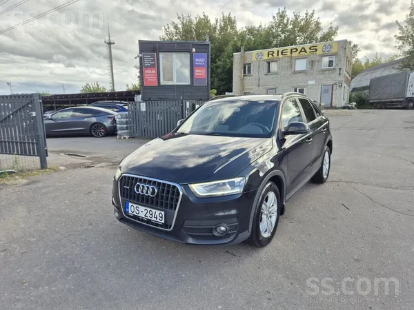 Audi Q3 - 1