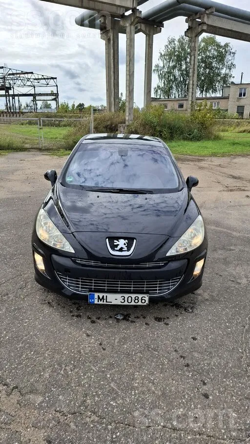 Peugeot 308 - 1