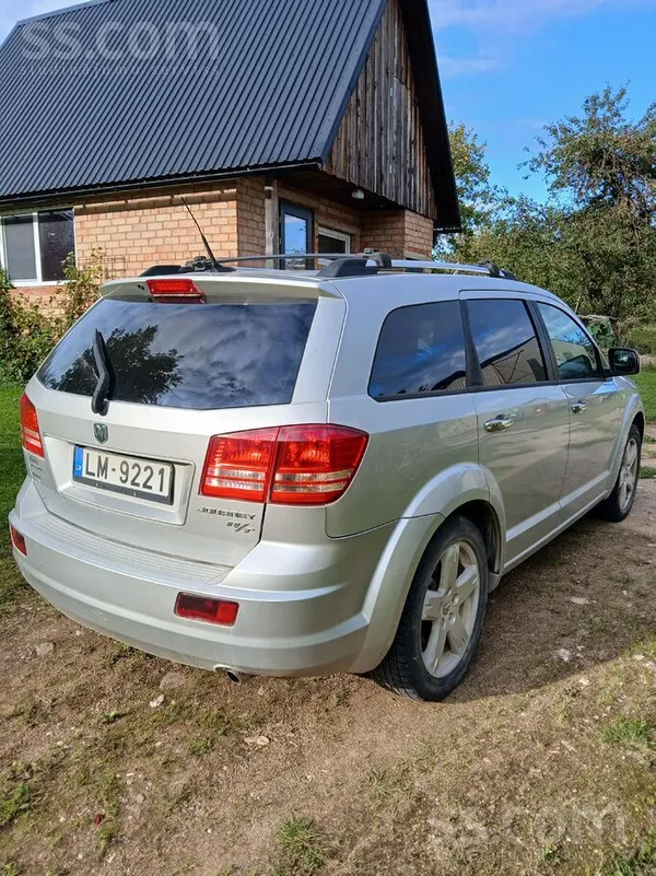 Dodge 2.0d automāts, skate 06.27., braukt var bet deg ch