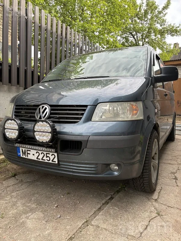 Volkswagen Caravelle