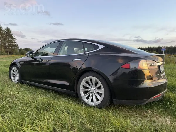 Tesla - 1