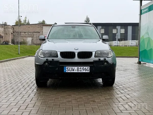 3.0 d tikko ievests bez nobraukuma pa Latviju kopts auto laba komplektācija.