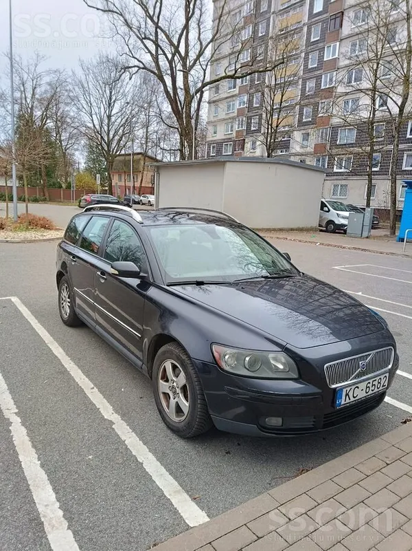 Volvo V50