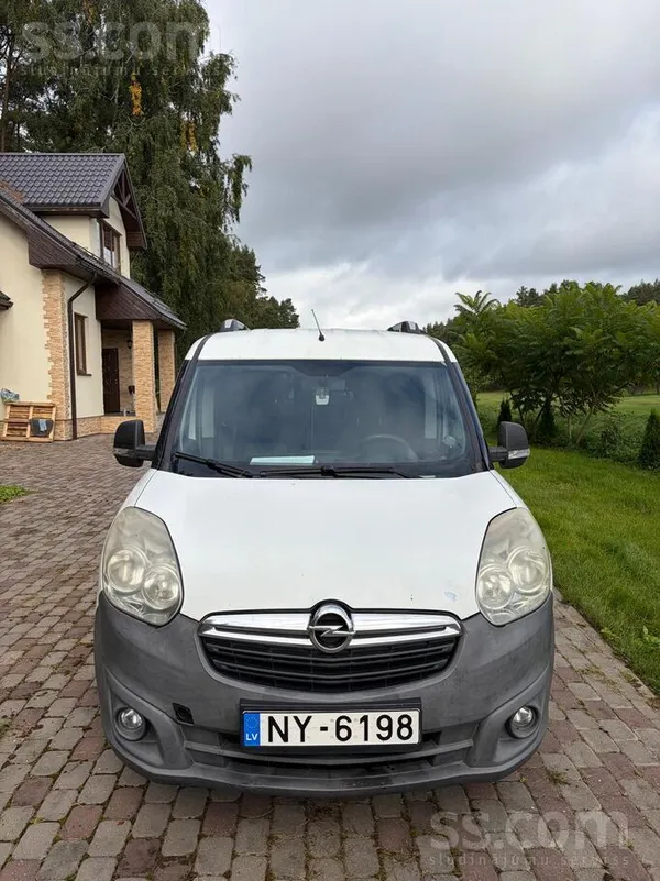 Opel Combo - 1