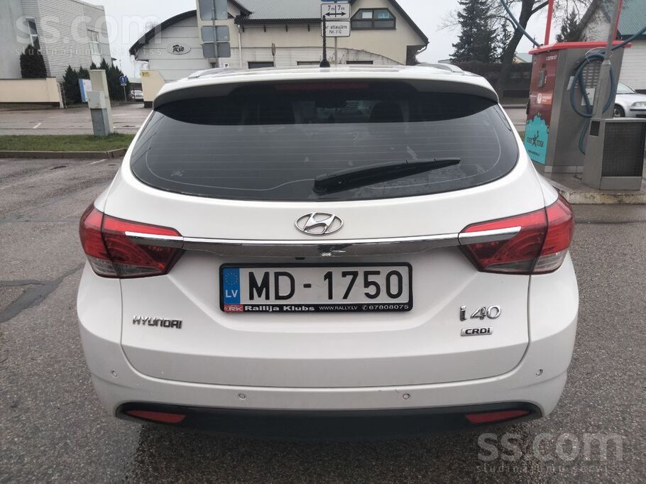 Hyundai Selling well-maintained car. All specs and details