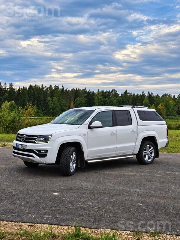 Sakarā ar ģimenes pieaugumu (+suns) pārdodu koptu un uzticamu WV Amarok
3 l