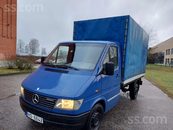 Mercedes Labā stāvoklī, pilna masa 2800 kg, vinjete nav nep