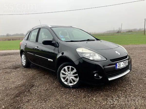 Renault Auto no Vācijas, pirkts oficiālā izsolē. 