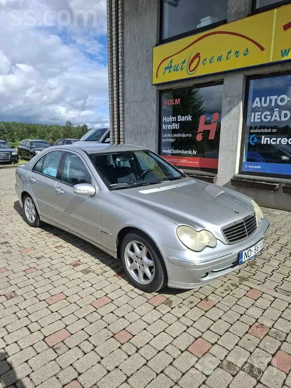Mercedes C220 - 1
