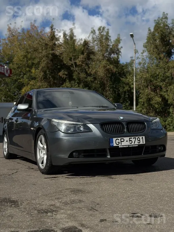 М57 160kw в хорошем состояние для своих лет. Ржавчины нету. Сел поехал вложе