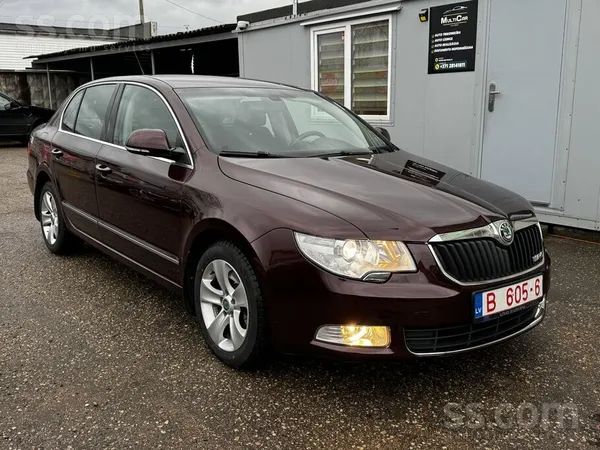 Skoda Super B 2.0 Tdi 103 kW. Тех. осмотр до 30.06.2026. В хорошем техническ