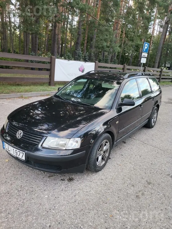 Volkswagen Passat (B5) - 1