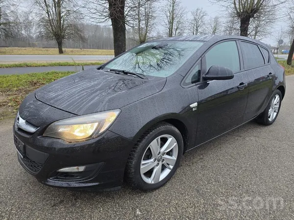 Automāts.
Opel Astra 2.0Cdti 121kw
Atvedām no Vācijas
pusādas salons,