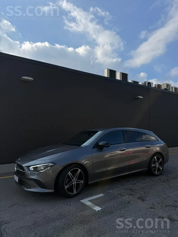Ļoti ekonomisks un dinamisks auto ar vidējo patēriņu 5L/100km. Auto lieliskā