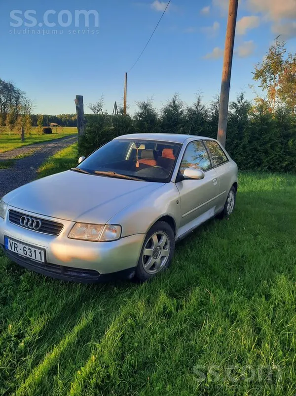 Pārdod audi a3 rūc, brauc, bremzē ir vizuāli defekti, sīkāk telefoniski(lūgu