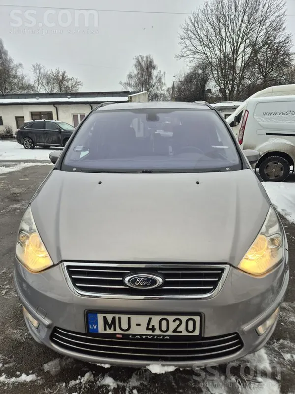 Ford Ford Galaxy 2.2 Tdci (147 kW/200 Zs) – Jaudīgs 7-v