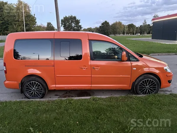 Volkswagen Caddy Maxi 2009 2.0tdi 103 kW slimibas lapa 