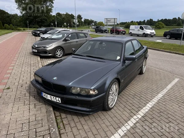 BMW 730