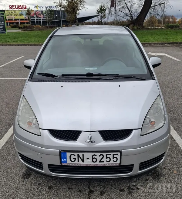 Mitsubishi Pārdod Mitsubishi Colt 2007. gada. Ekonomisks (~6l