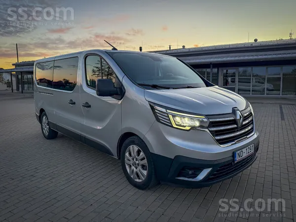 Pārdod Latvijā iegādātu Renault Trafic pasažieru mikroautobusu. Teicamā tehn